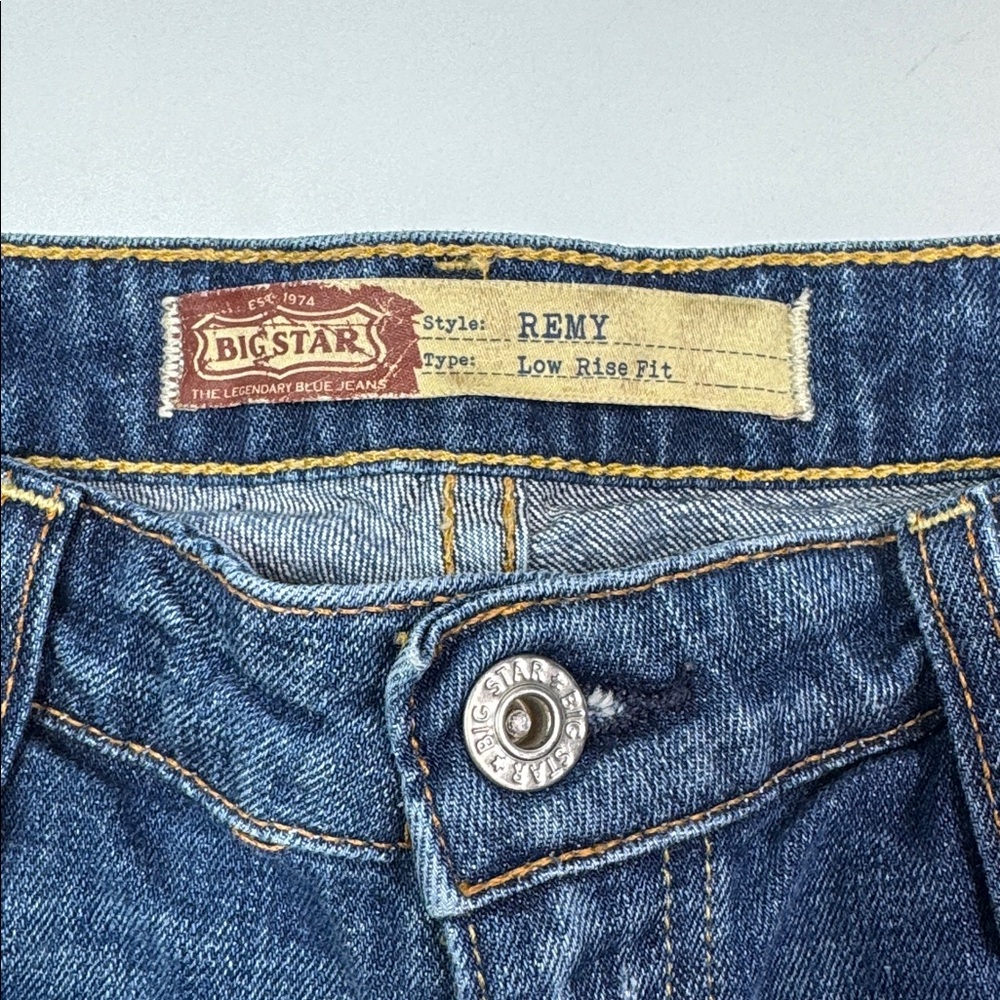 Big Star Remy Low Rise Fit Shorts Size 29 - Picture 6 of 8